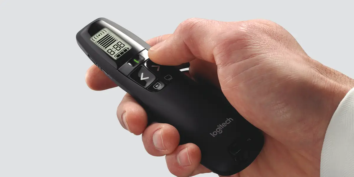 Logitech R800 Wireless Professional Presenter.webp